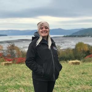 Meet your Posher, Catherine